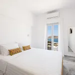 Vounali 3* Naousa (Paros)