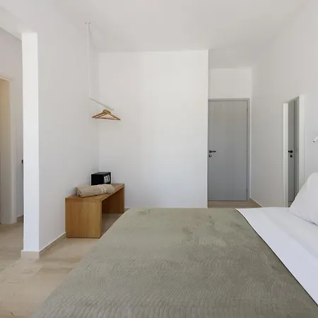 Vounali 4*
